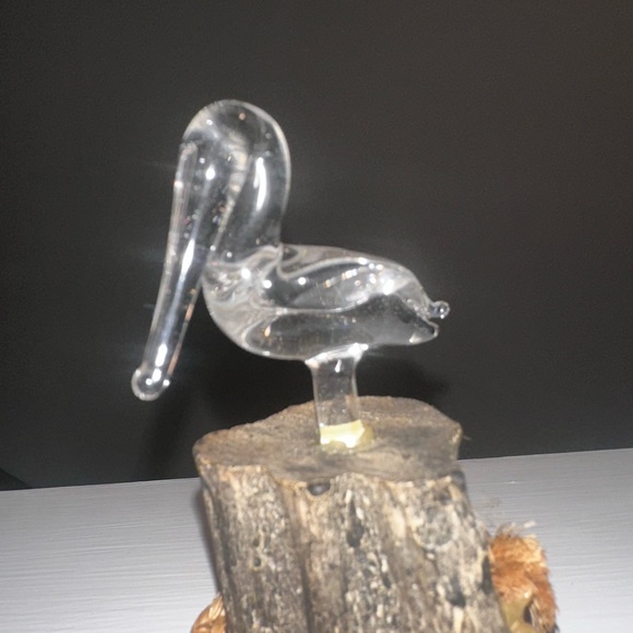 Hand Blown Glass Pelican Figurine Mounted on Wooden Base with Nautical Rope - Picture 6 of 7